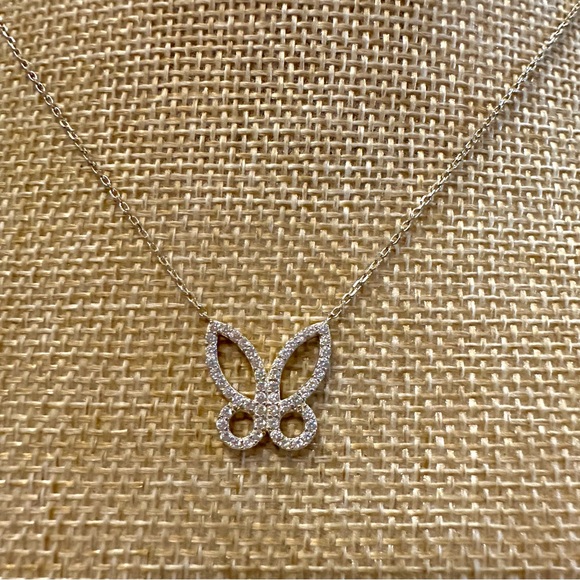 Vermeil - Gold over Sterling Silver 925 Necklace w/ CZ butterfly pendant dainty - Picture 5 of 11